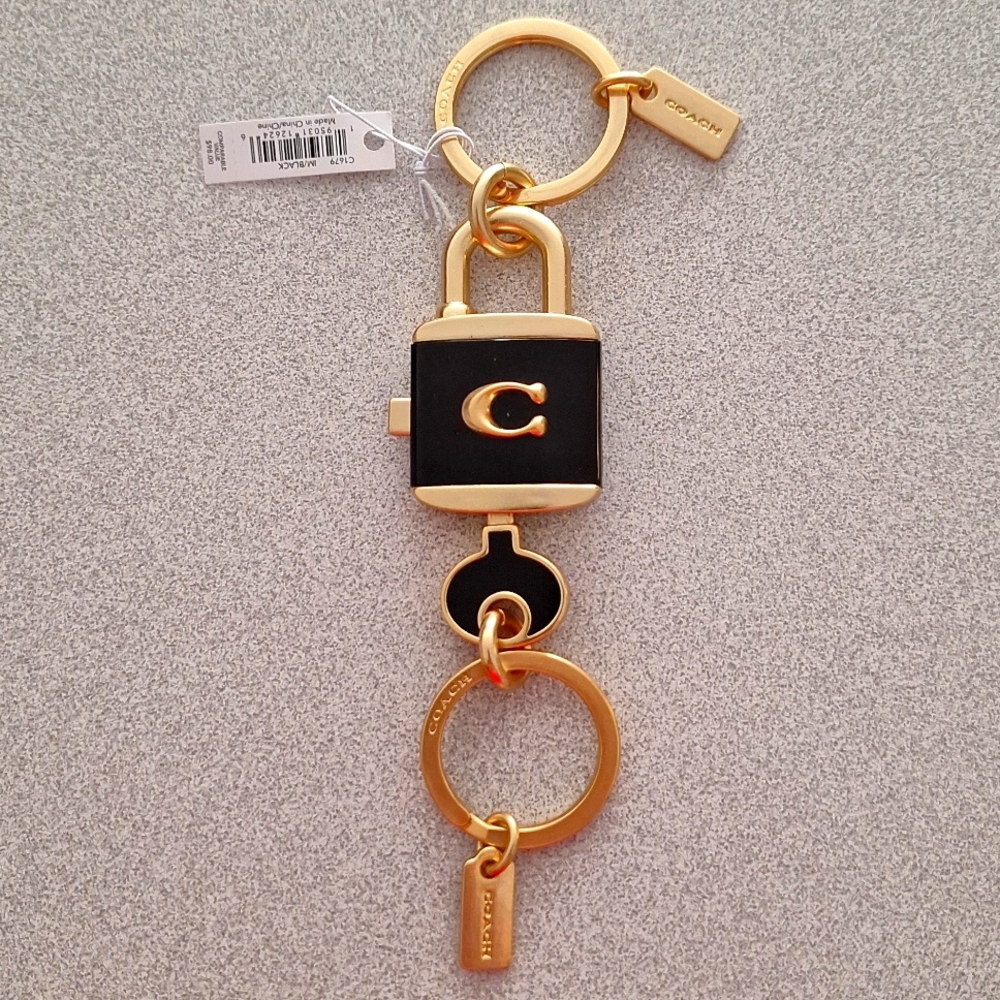 NEW-Coach Lock and Key & Key Ring